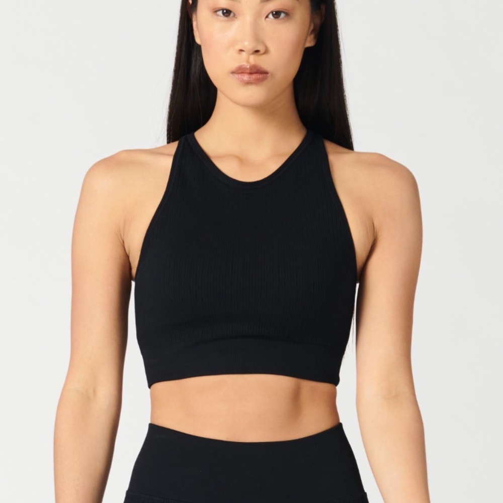 Nux 3x2 Crop Bra Black